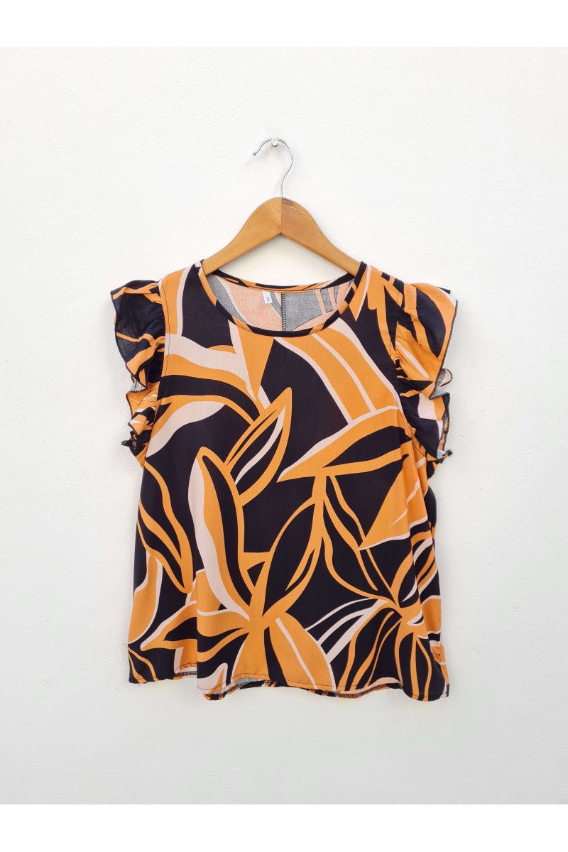 Blusa de fibrana estampada hojas con volados y rulote