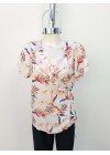 Blusa de fibrana estampada flor cruzada con volados y tiras