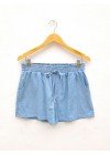 Short de denim con elástico, tiras y bolsillos
