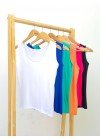Musculosa de modal viscosa con breteles anchos
