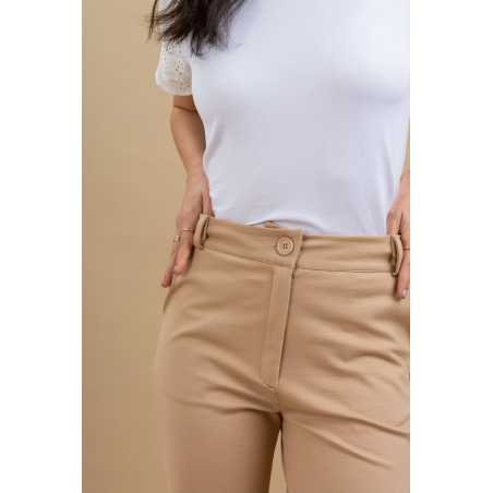 Pantalón punto roma con pasacintos, bolsillos y tajos