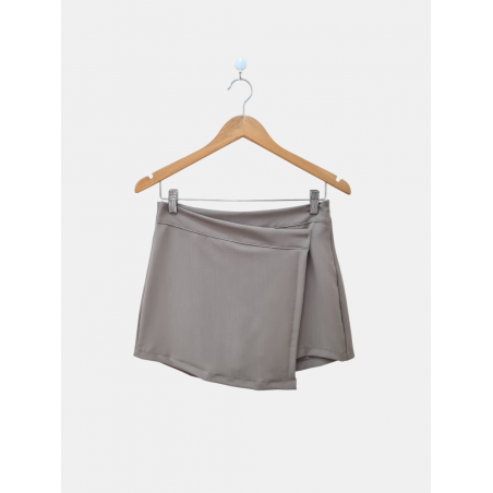 Skort sastrero premium cruzado con pinzas traseras