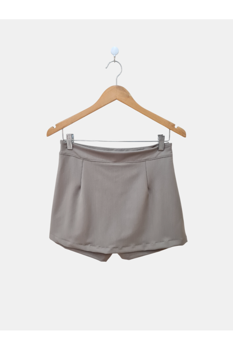 Skort sastrero premium cruzado con pinzas traseras