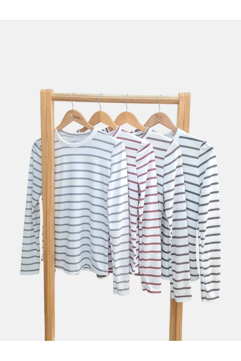 Remera de lanilla sublimada rayada