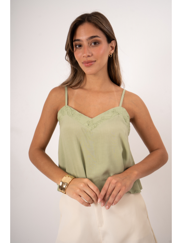 Musculosa de poplin con...
