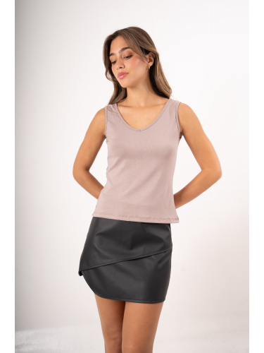 Falda de cuerina cruzada...