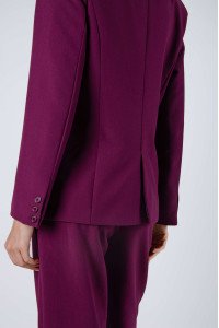 Blazer sastrero premium clásico forrado con hombreras, bolsillos y tajo