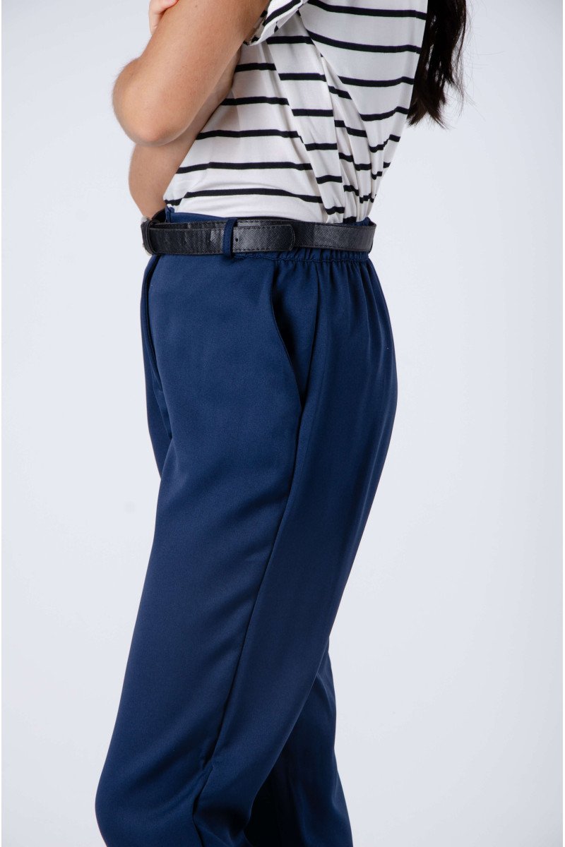 Pantalón sastrero con elástico, pasacintos y bolsillos