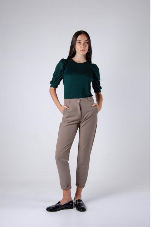 Pantalón sastrero premium con cierre, trabillas, bolsillos y botamangas