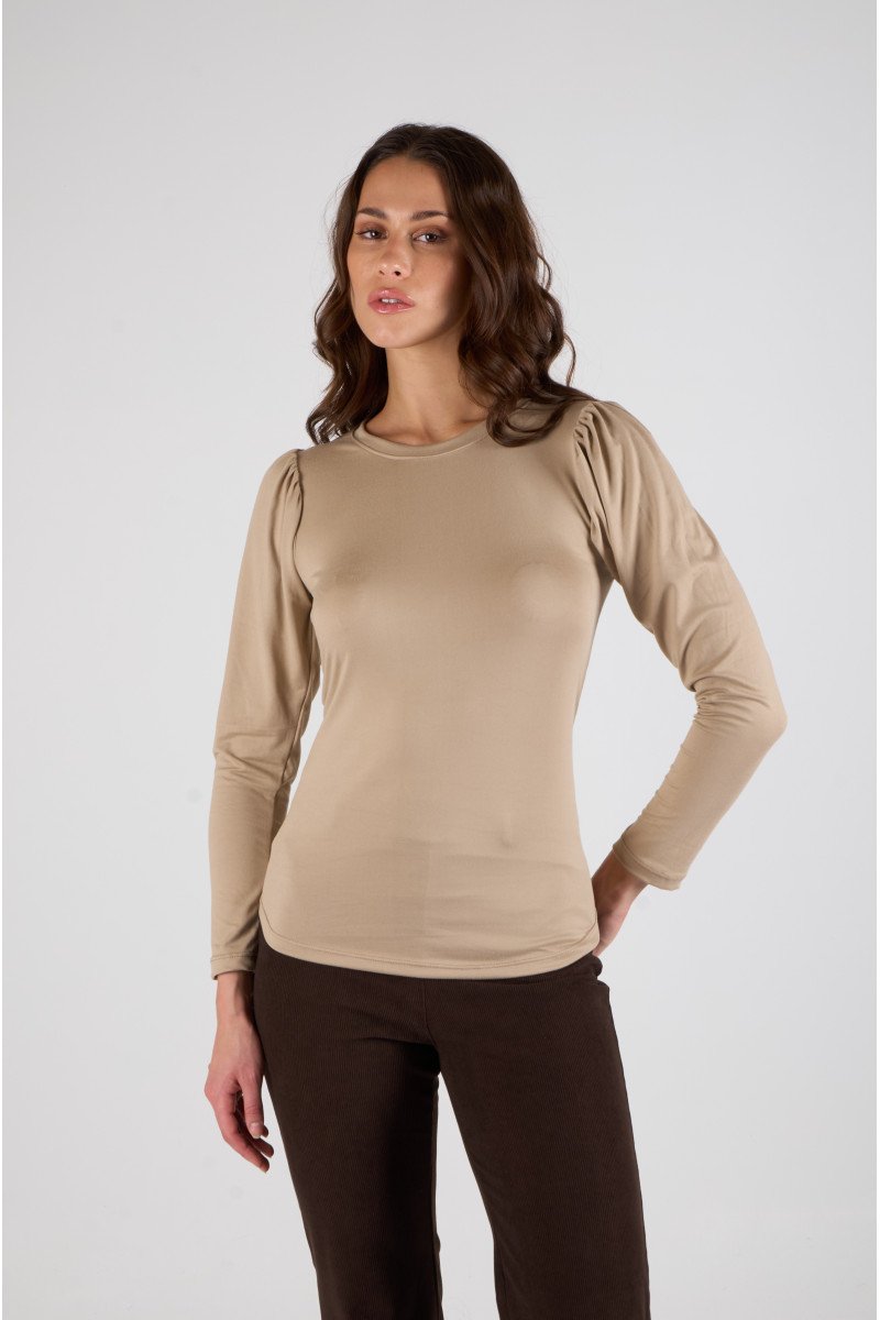 Remera de modal soft manga princesa