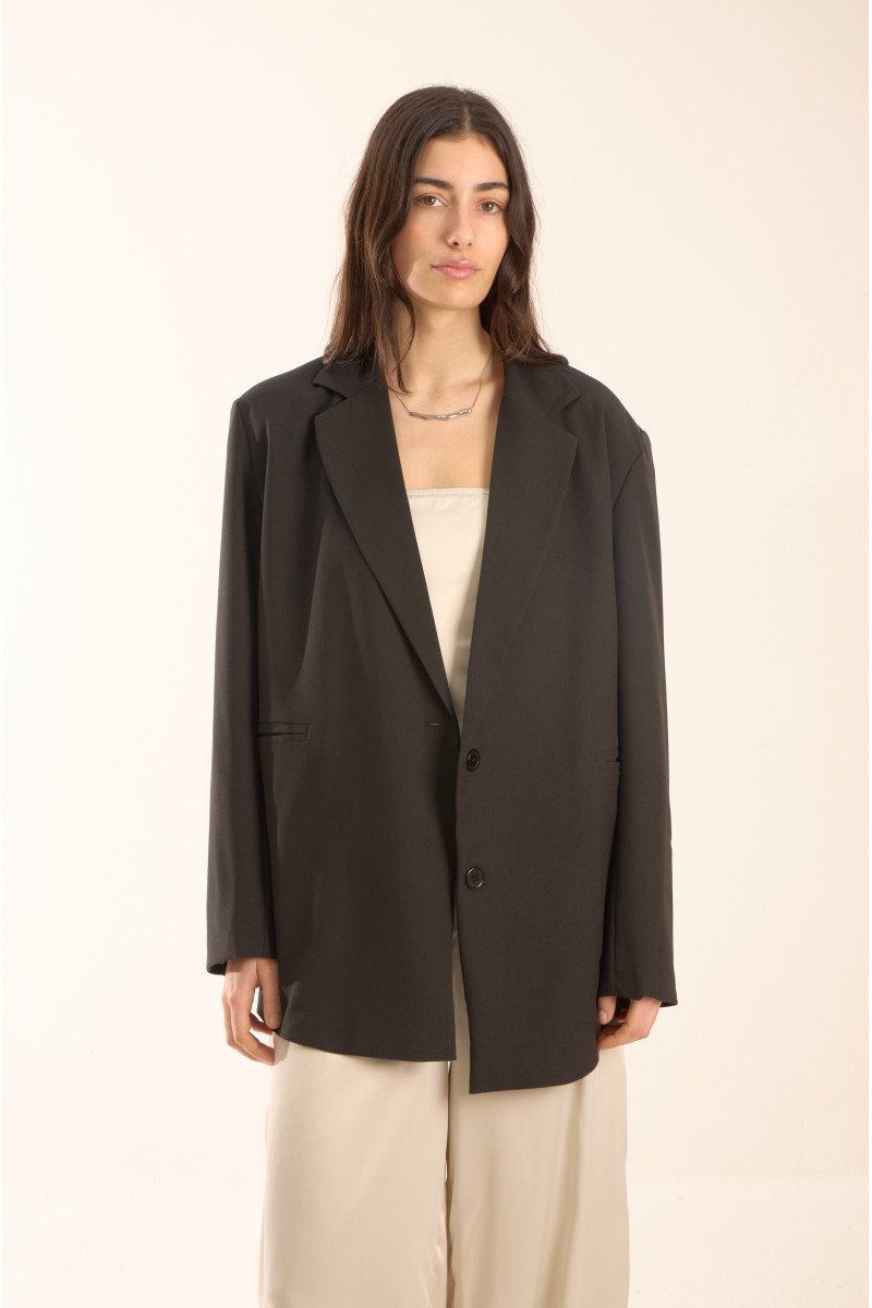 Blazer sastrero premium oversize forrado con hombreras, bolsillos y tajo