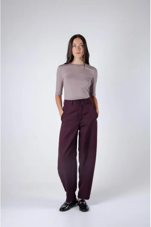 Pantalón sastrero balloon con presillas, pinzas traseras y bolsillos